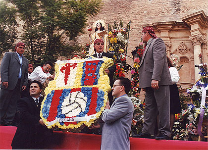 Escudo Oficial PB Totana con flores